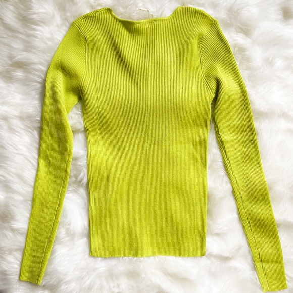 Lime Green V-neck Sweater NWT - Picture 7 of 9